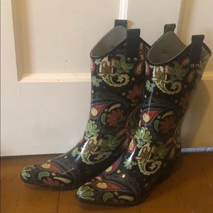 Floral Rainboots
